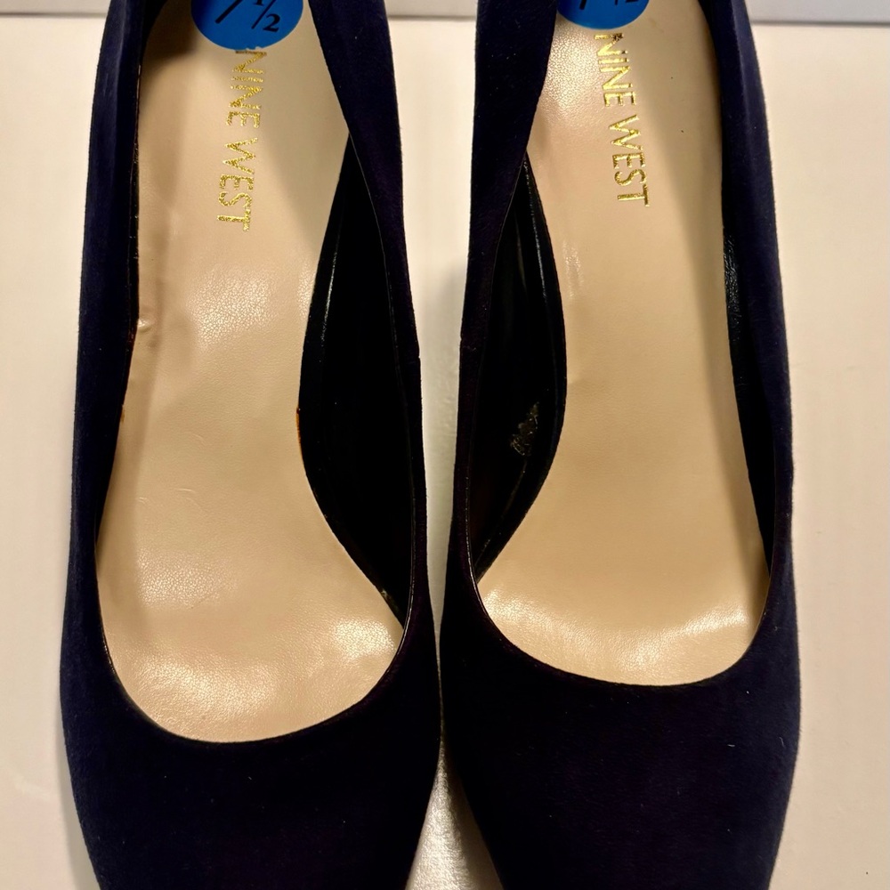 Nine West Navy Blue Heels